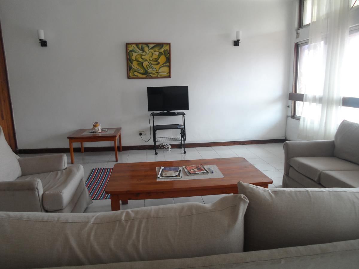 Sokoine Aparthotel - Life House Building Νταρ ες Σαλάμ Εξωτερικό φωτογραφία