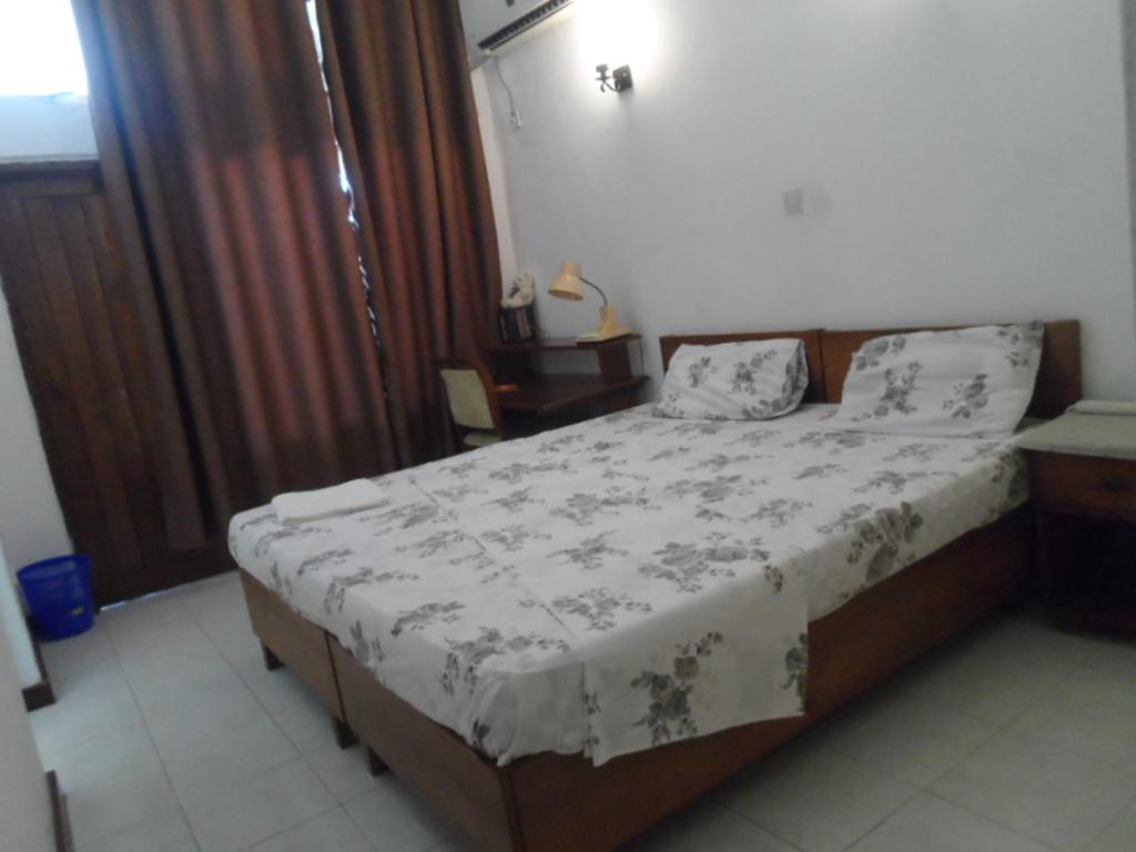 Sokoine Aparthotel - Life House Building Νταρ ες Σαλάμ Εξωτερικό φωτογραφία