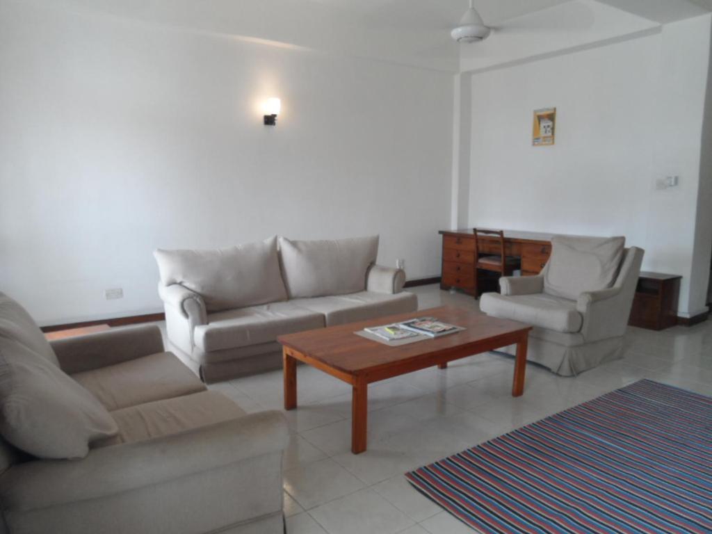 Sokoine Aparthotel - Life House Building Νταρ ες Σαλάμ Εξωτερικό φωτογραφία