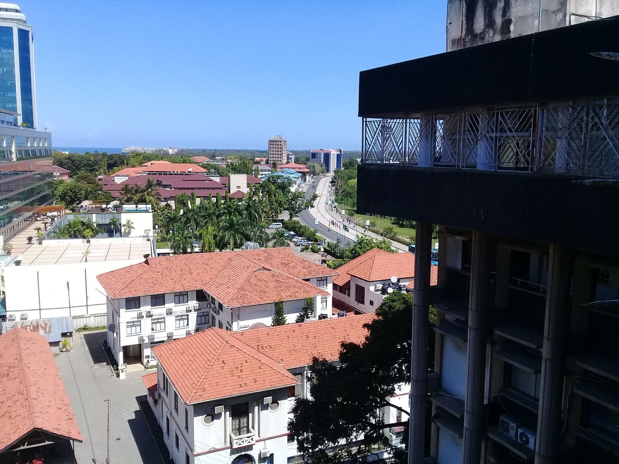 Sokoine Aparthotel - Life House Building Νταρ ες Σαλάμ Εξωτερικό φωτογραφία